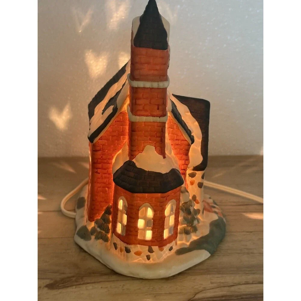 Vtg 1992 Summit Collection Lighted Hand Painted Porcelain Victorian Church